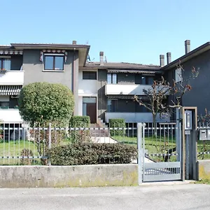  Apartment Vera