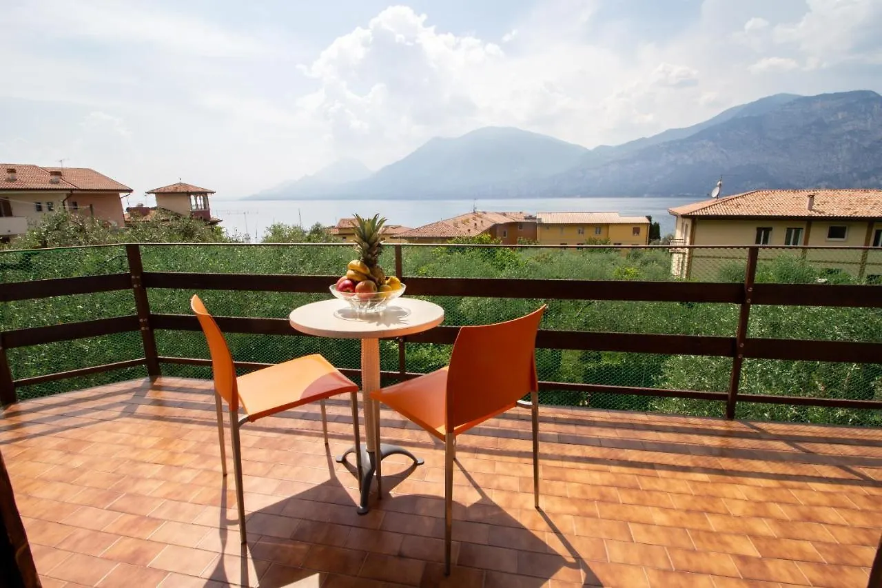 Villa Diana - Appartamenti Vista Lago Brenzone sul Garda